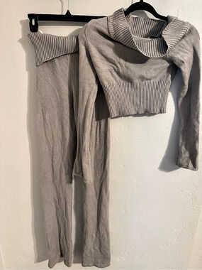 Tic Toc Reiley Ribbed Sweater and Pants Set Gray Small